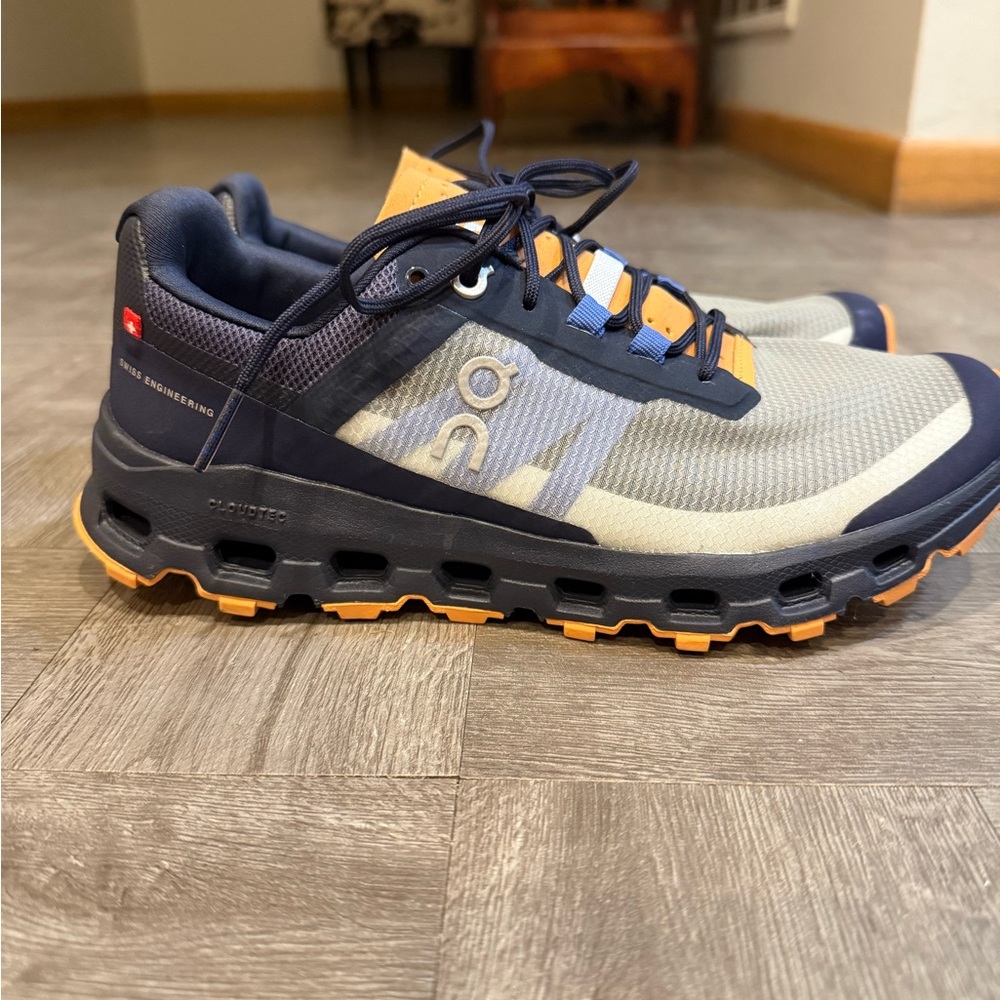 On Running Athletic Shoes - Navy and Light Gray